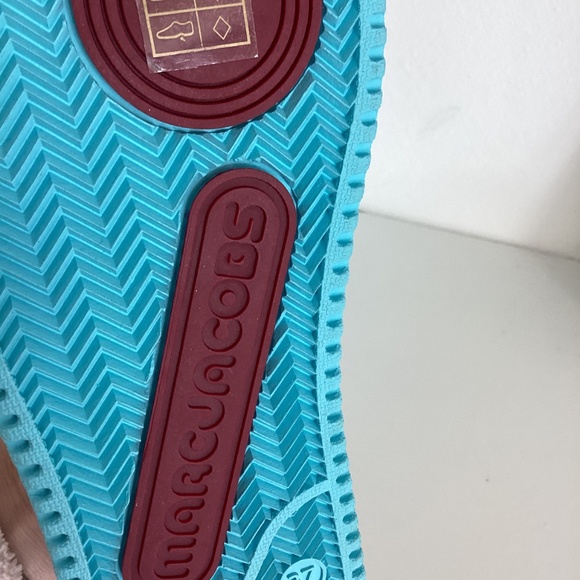 NEW Marc Jacobs Women's Slip On White Leather Blue & Burgundy Sole Sneakers 37 7 - Picture 12 of 12